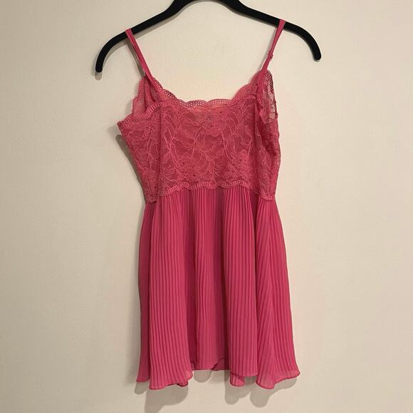 Victoria's Secret Lingerie Chemise Babydoll Nightie Lace Top Pleated Pink Small - Picture 2 of 5